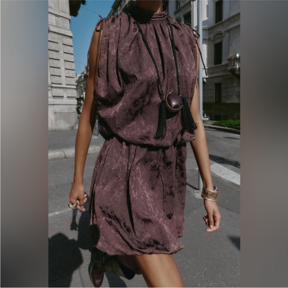 NWT - Zara Jacquard Voluminous Mini Dress in Brown, size XS